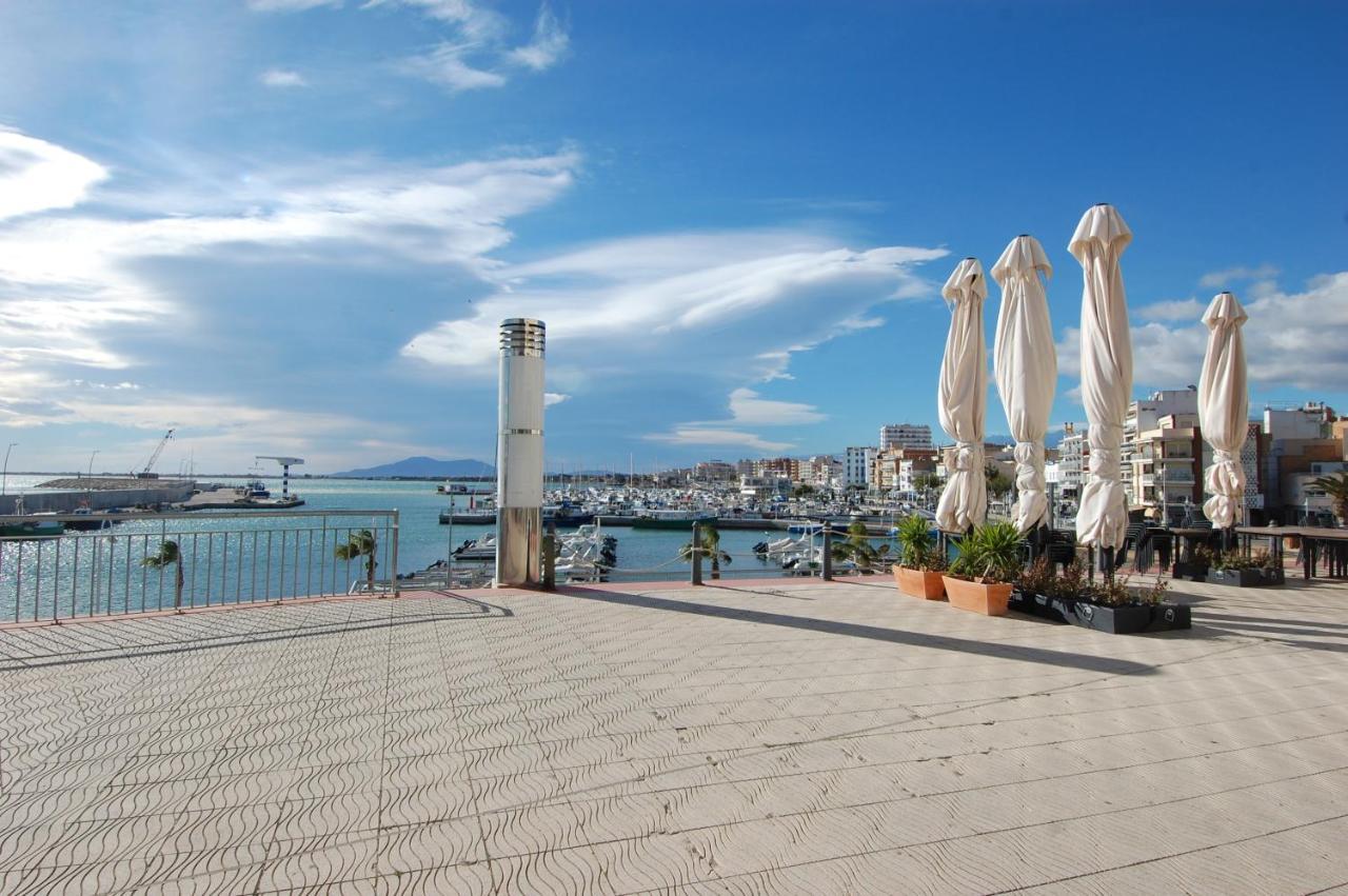 Apartamento En Primera Línea De Mar L'Ampolla Exterior foto